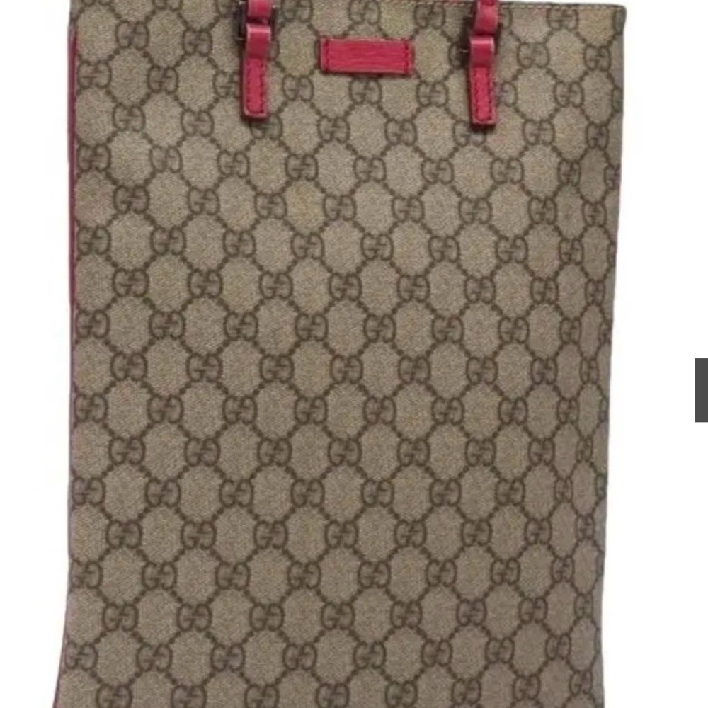 Gucci Beige/Brown Monogram Tote with Red Leather Handles - Picture 2 of 13